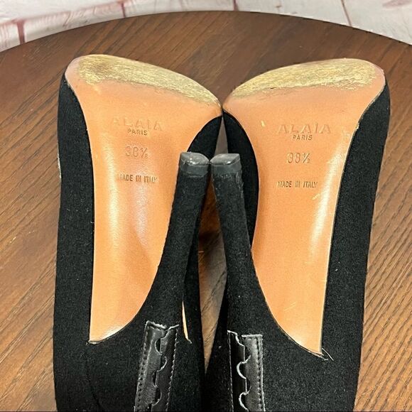 ALAIA PARIS leather trim and wool almond toe stiletto pumps 38.5 EUC - Picture 8 of 10